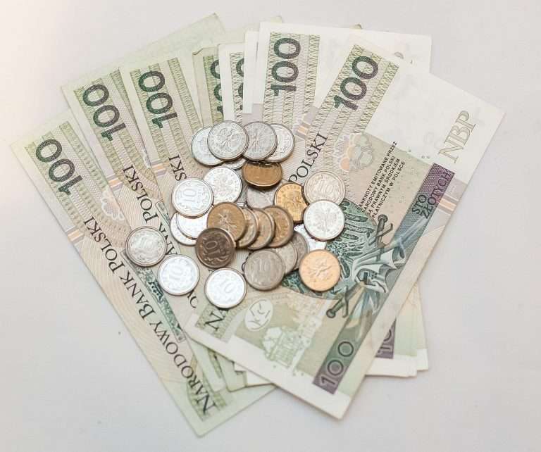 cat costa abonament antena play